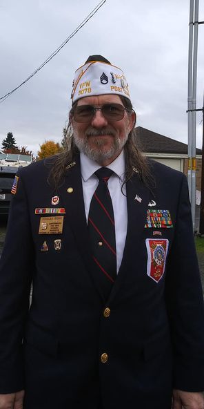 Doug at Auburn veteran day parade
